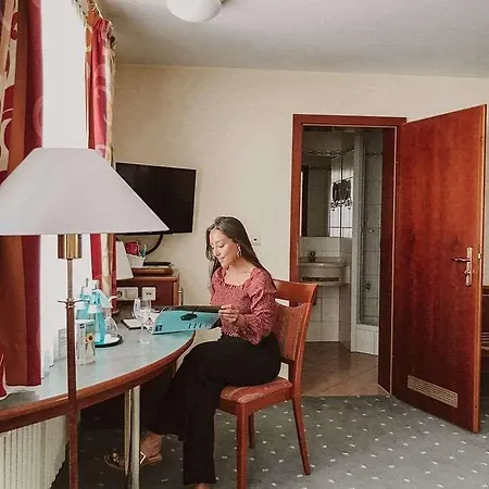Hotel Wartburg 3*