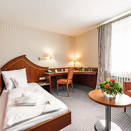 Wartburg Hotel 3*