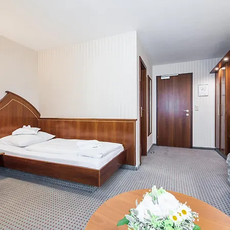 Wartburg Otel