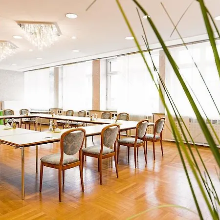 Wartburg Otel