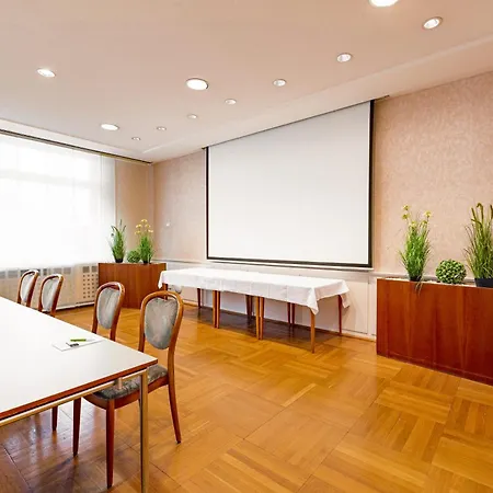 Wartburg 3* Stuttgart