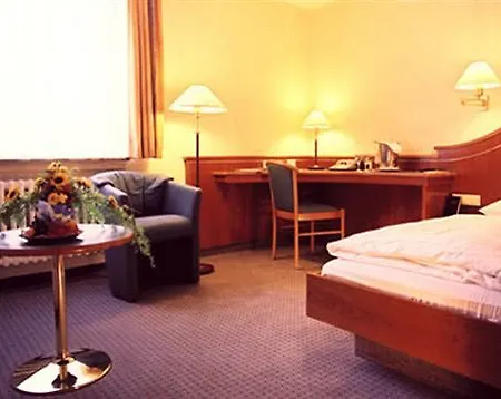 Wartburg Hotell 3*